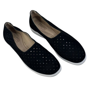 Munro Ridley Perforated Black Nubuck Slip On Sneakers Womens Size 7.5M New $195